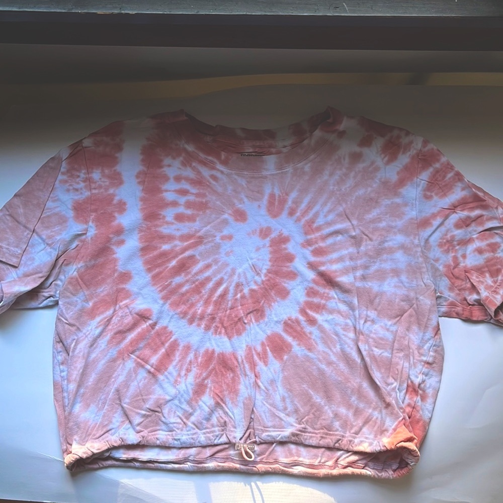 Victoria’s Secret-Pink • Tie dye pink, cinch crop top. Size Large